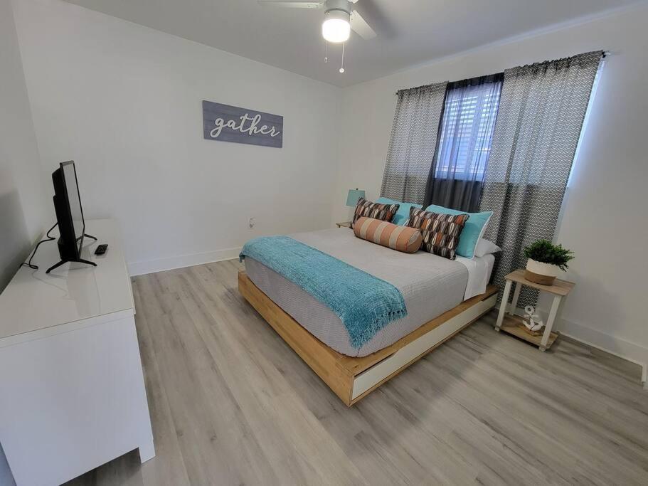 Апартаменти Sol Miami #1 With Free Parking On Premises Екстер'єр фото